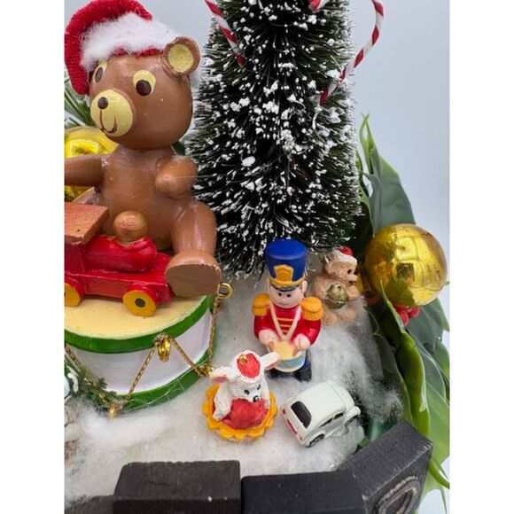 TRUE VINTAGE Christmas Assemblage Toyland Toys Haeger Pottery 50s Decor - Picture 4 of 8